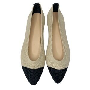 Knit beige with black pointed toe flats size 8.5 new without tags 1/2” heel